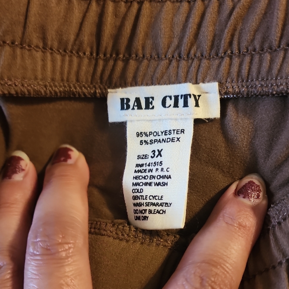 Womens Brown Elastic-Waist Jogger Pants with Zipper Pocket - Picture 2 of 7